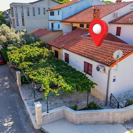 아파트 House Only 200m From